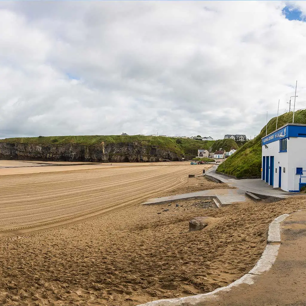 Panoramic picture over Ballybunion beach in south west Kerry © Adobe Stock