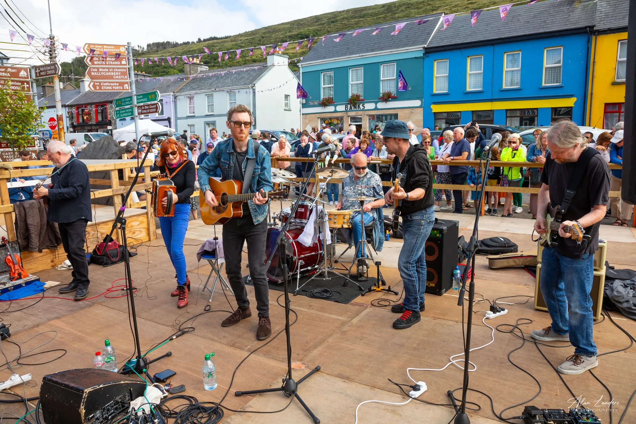 Live music - Cahersiveen Music Festival - Photo Source- cmaf.ie