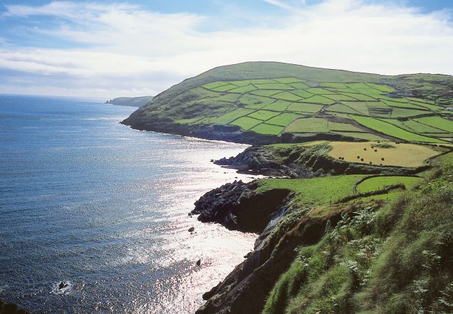 BearaPeninsulaWestCorkIrelandFailteIreland