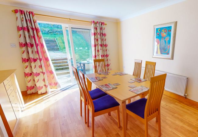 Fishermans Grove Holiday Home, Seaside Holiday Accommodation in Dunmore East, County Waterford