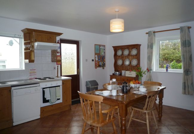 No. 21 Ballybunion Holiday Cottage, Seaside Holiday Accommodation in Ballybunion, County Kerry