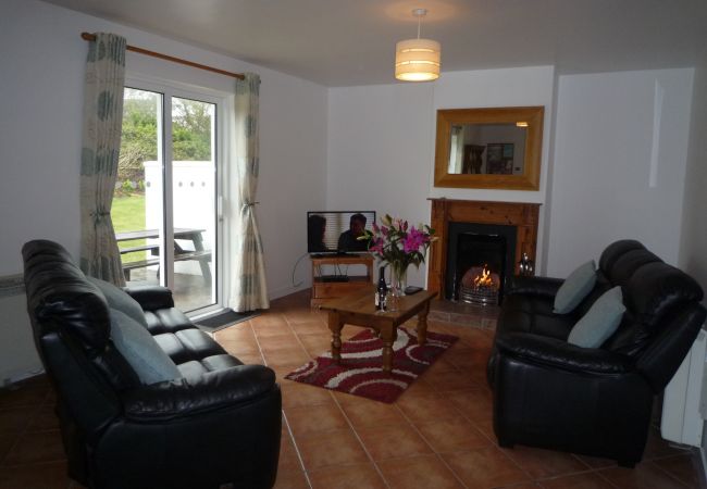 No. 21 Ballybunion Holiday Cottage, Seaside Holiday Accommodation in Ballybunion, County Kerry