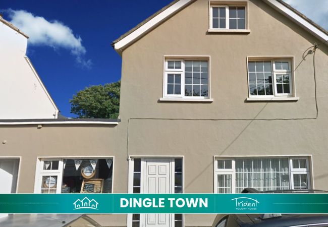 AnSearrachDinglebyTridentHolidayHomes-DINGLETOWNstickerforbooking