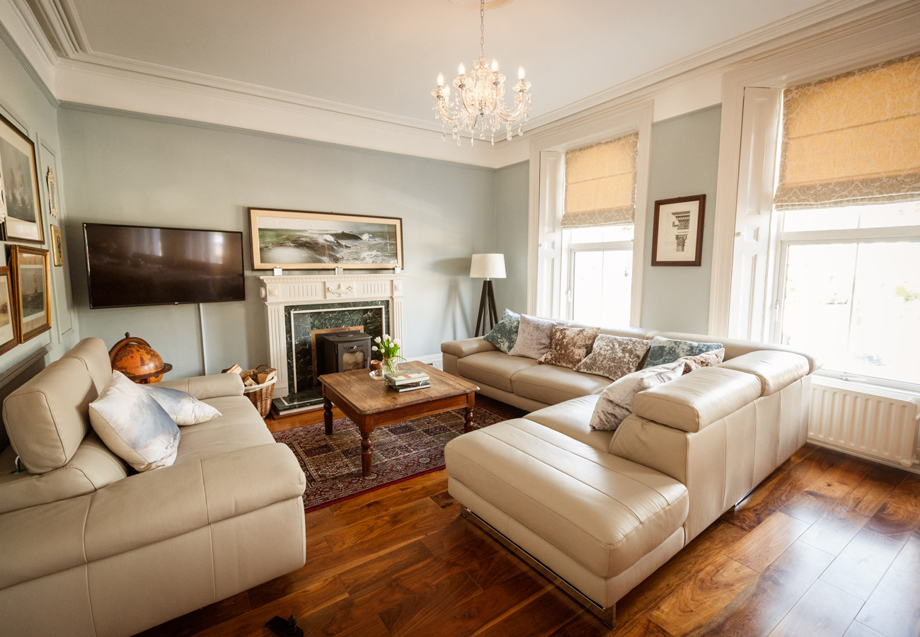 14 Wolfe Tone Square Holiday Home, Bantry, County Cork