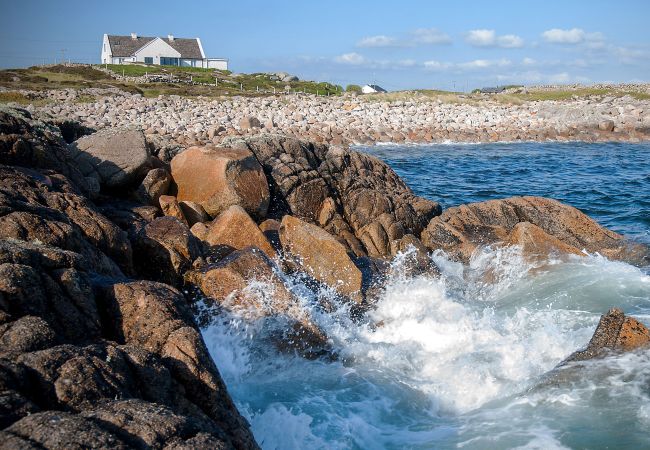 Claddaghduff Holiday Cottage Self Catering Cottage Connemara Galway