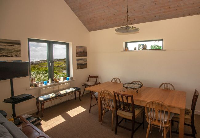 Claddaghduff Holiday Cottage Self Catering Cottage Connemara Galway