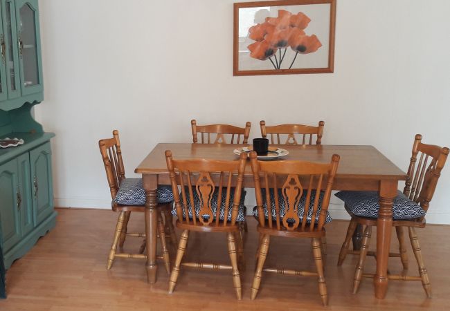 Moore Bay Holiday Village 18A, A Self Catering Holiday Home in Kilkee County Clare