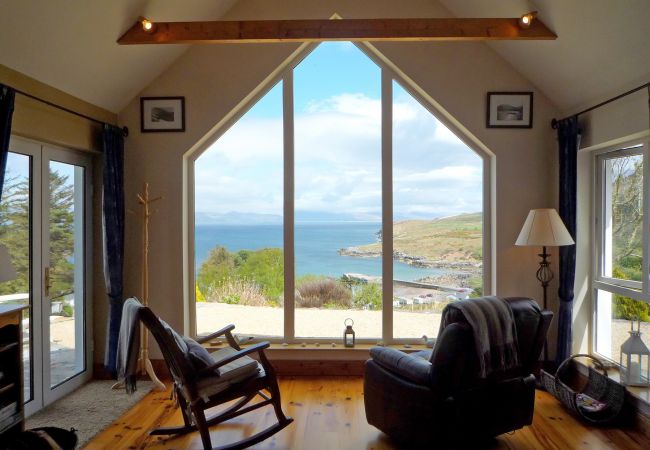Radharc Na Cealla Holiday Home, Seaside Holiday Accommodation on the Ring of Kerry, County Ke