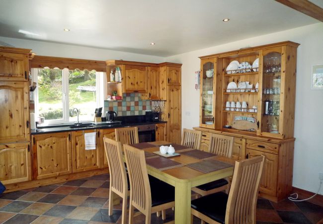 Radharc Na Cealla Holiday Home, Seaside, Self-Catering Accommodation on the Ring of Kerry, County Ke