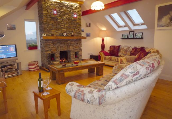 Fourteens Holiday Home, Seaside Self Catering Holiday Home in Ballinskelligs