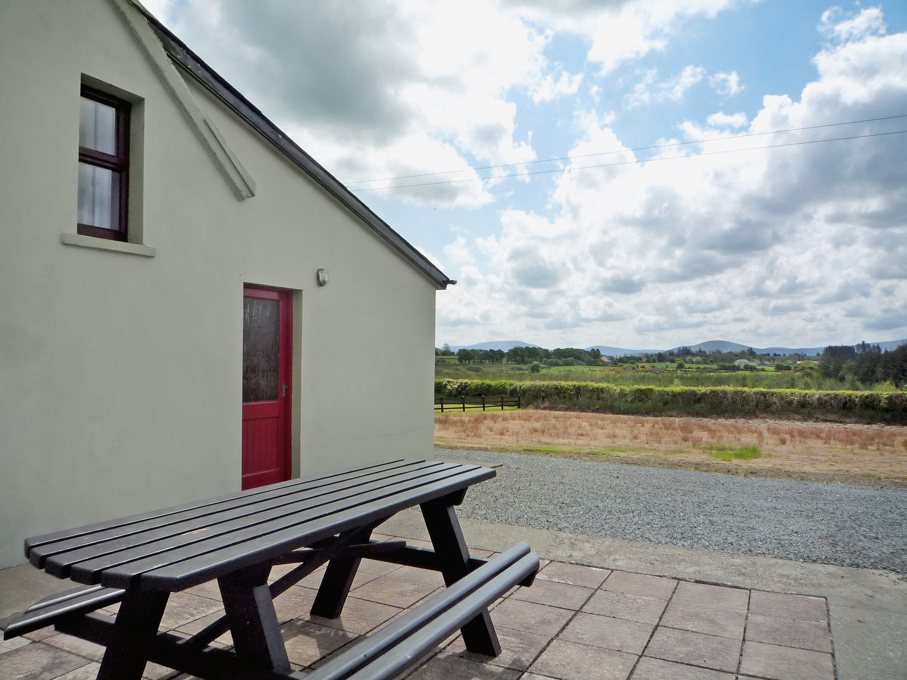 Norah's Cottage, Cosy Pet-Friendly Holiday Cottage in Knocknagree near Killarney, County Cork