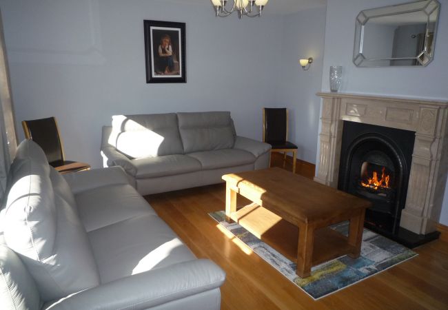 Derryleigh House, Luxury Self Catering Holiday Accommodation available in Boherbue, County Cork