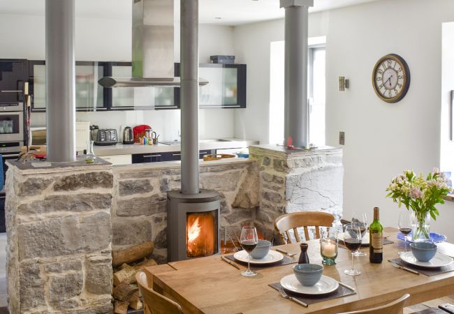 Ballyquirke House, Large and Luxury Holiday Accommodation in Moycullen, Connemara, County Galway
