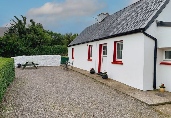 Tigin Mamo Holiday Cottage, Glenbeigh, County Kerry