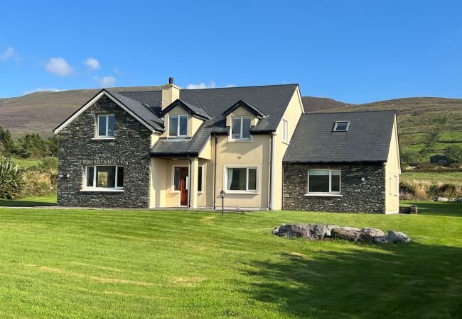 Valentia View Holiday Home, Coastal Holiday Accommodation Available near Caherciveen, County Kerry|