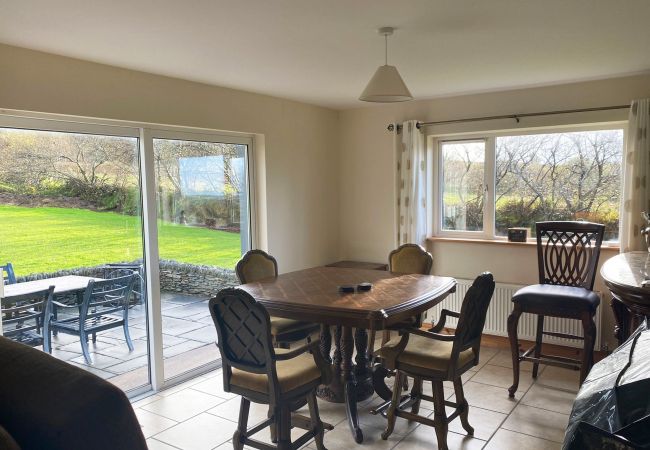 Valentia View Holiday Home, Coastal Holiday Accommodation Available near Caherciveen, County Kerry|