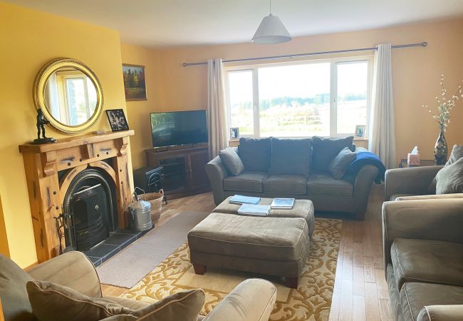 Valentia View Holiday Home, Coastal Holiday Accommodation Available near Caherciveen, County Kerry|