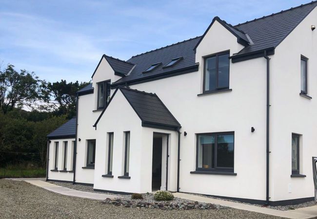 Bell View Holiday Home Sheeps Head | Coastal Self-Catering Holiday Accommodation Available in Bantry