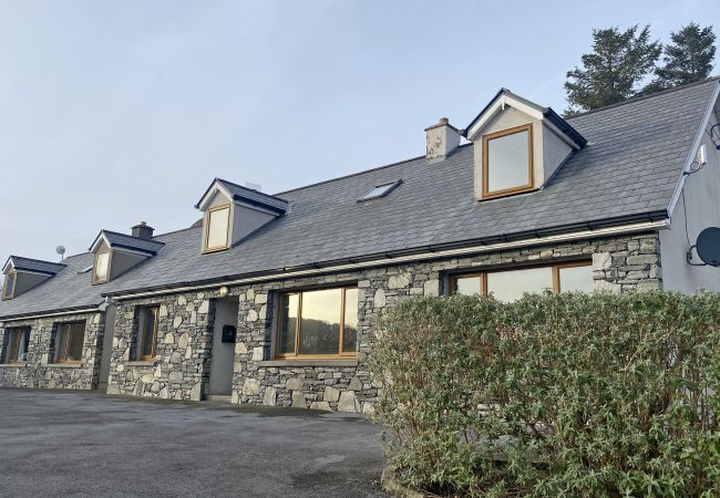 Owenglin River Holiday Home, Clifden, Galway, Ireland