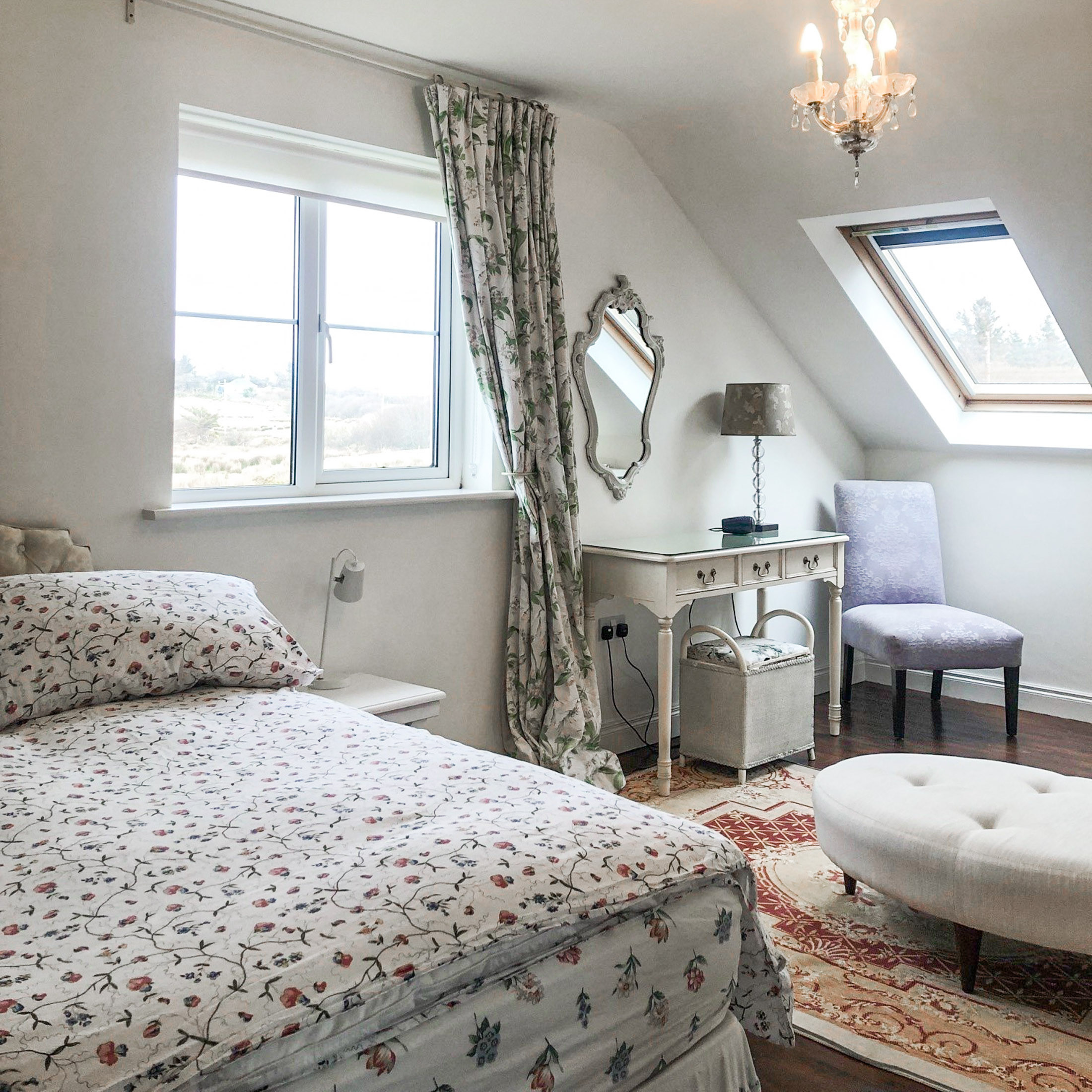 BedroominSpringwoodCottageLouisburg-05