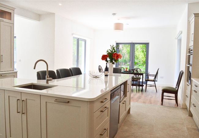 LoughConnHavenHolidayHome-31