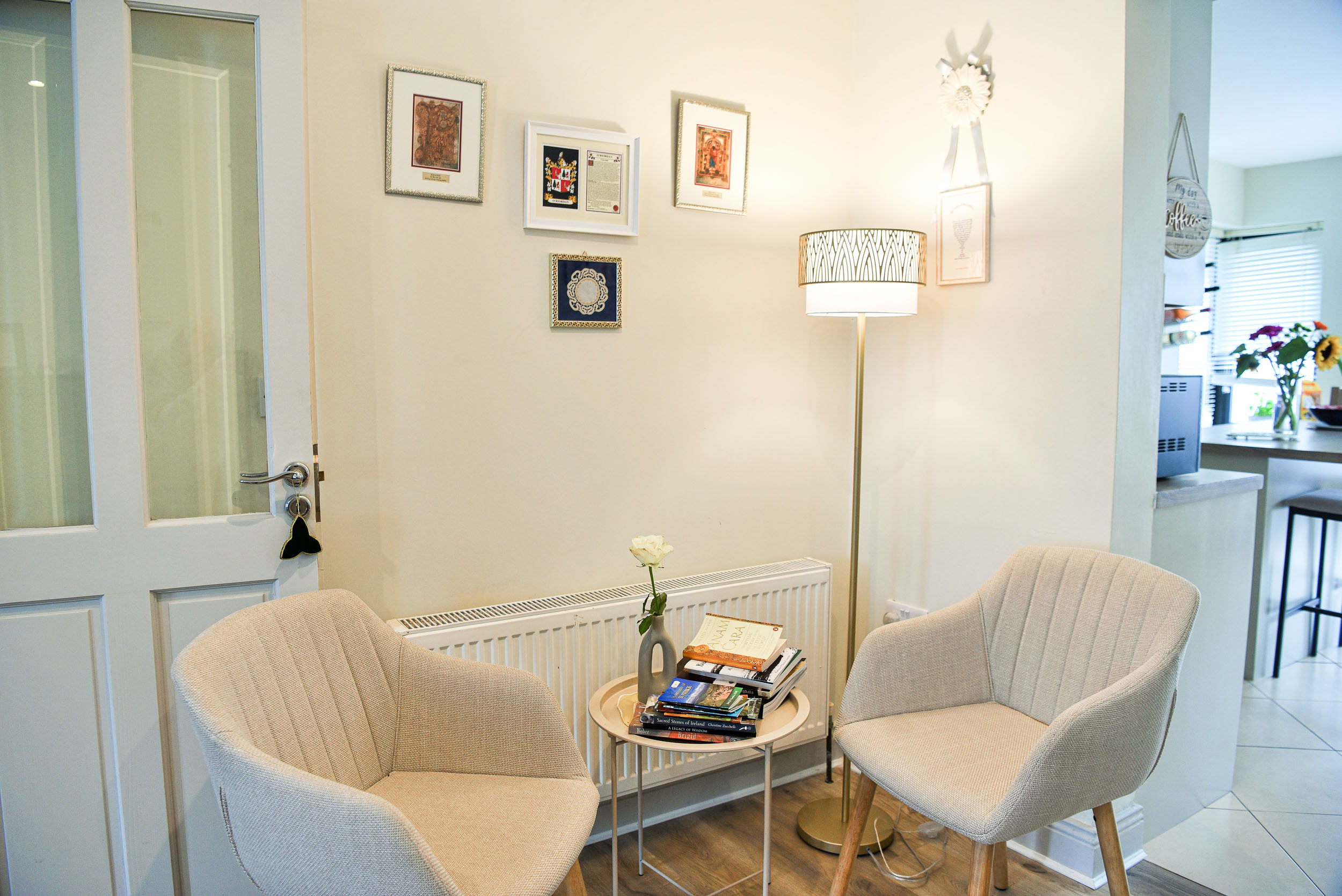 SkelligFuchsiaLodgeBallinskelligs-09