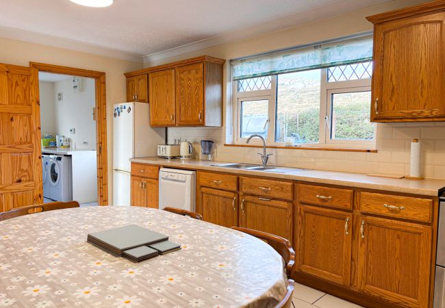 KilkiernanHolidayHomeConnemara-31