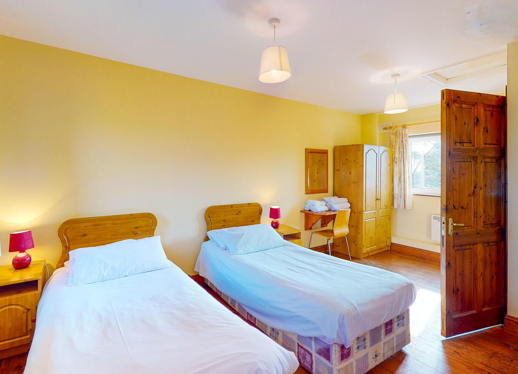 Sea-Cliff-Dunmore-East-Bedroom Sea-Cliff-Dunmore-East-Bedroom