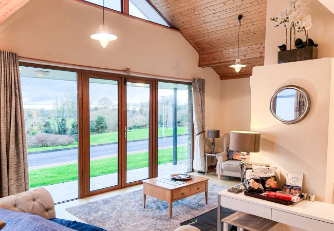 GlassonMewsHolidayHome-17