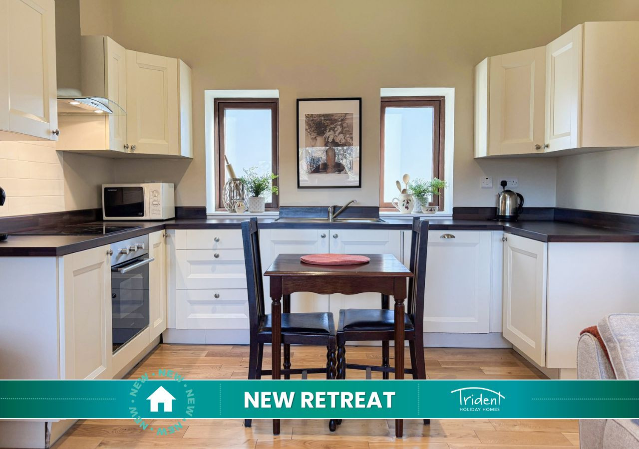 KylemoreWoodlandHolidayApartmentRef473-NEWRETREATsticker