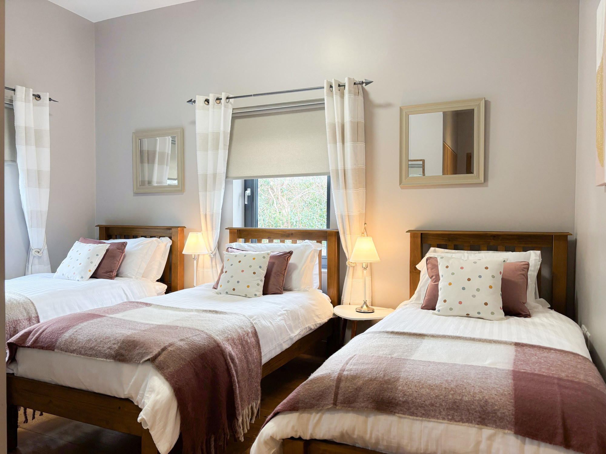 KylemoreGateLodgeRef475-4