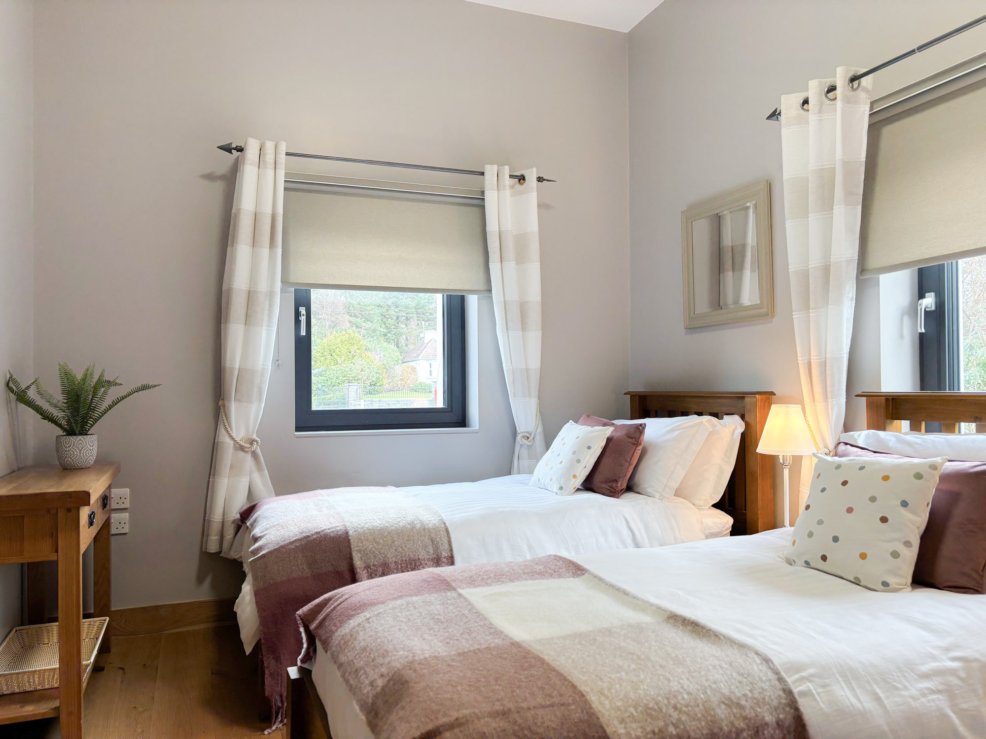 KylemoreGateLodgeRef475-5