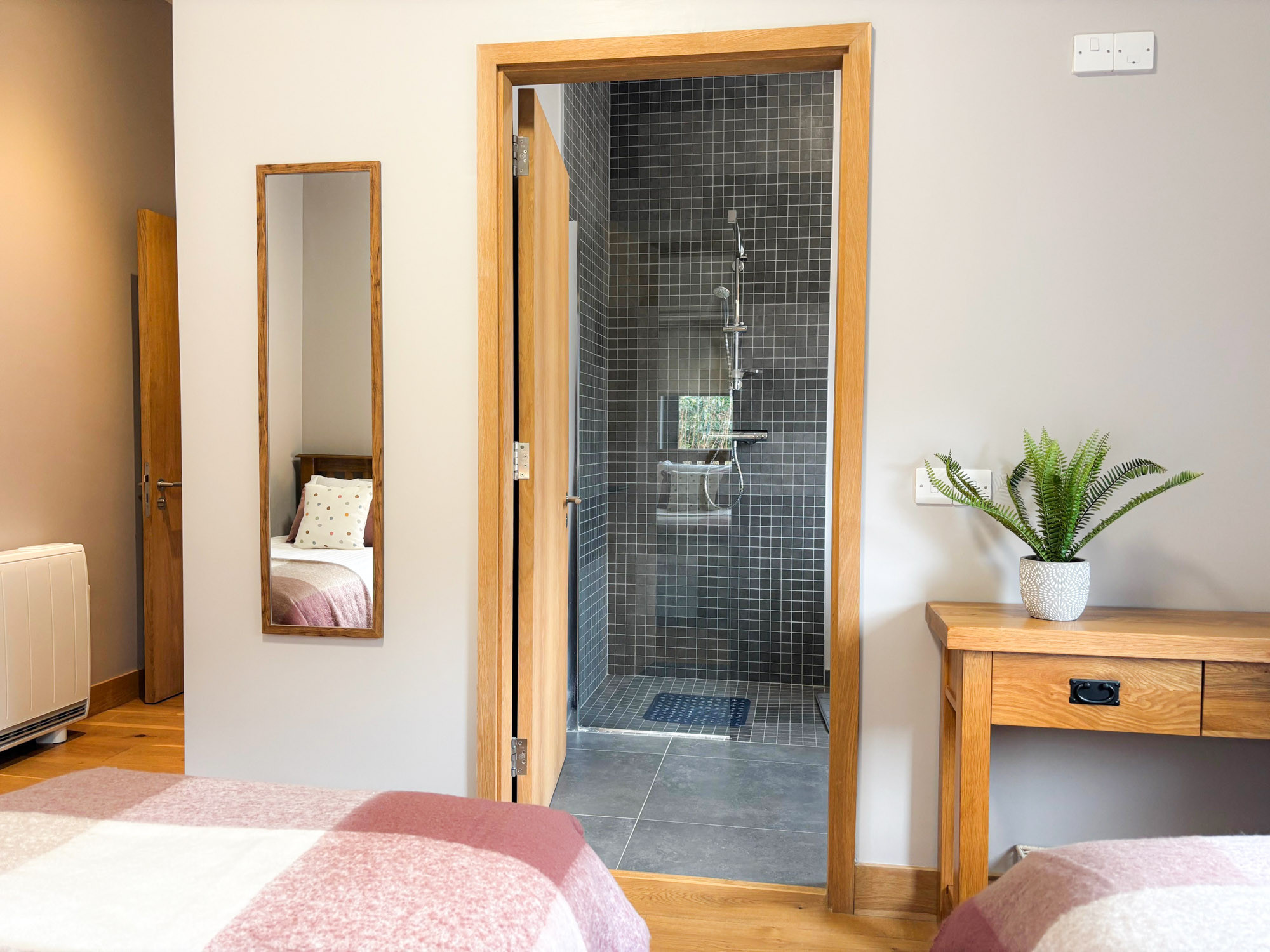 KylemoreGateLodgeRef475-7