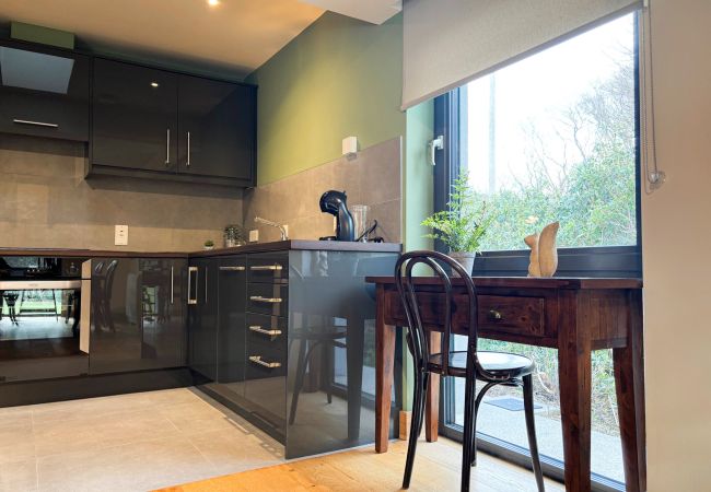 KylemoreGateLodgeRef475-26