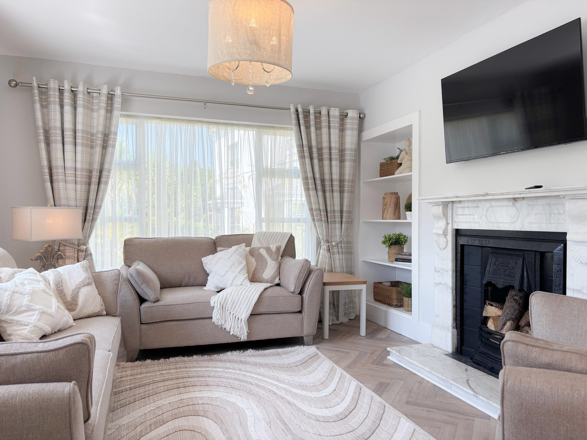 LuxuriousClifdenCottageRef491-3