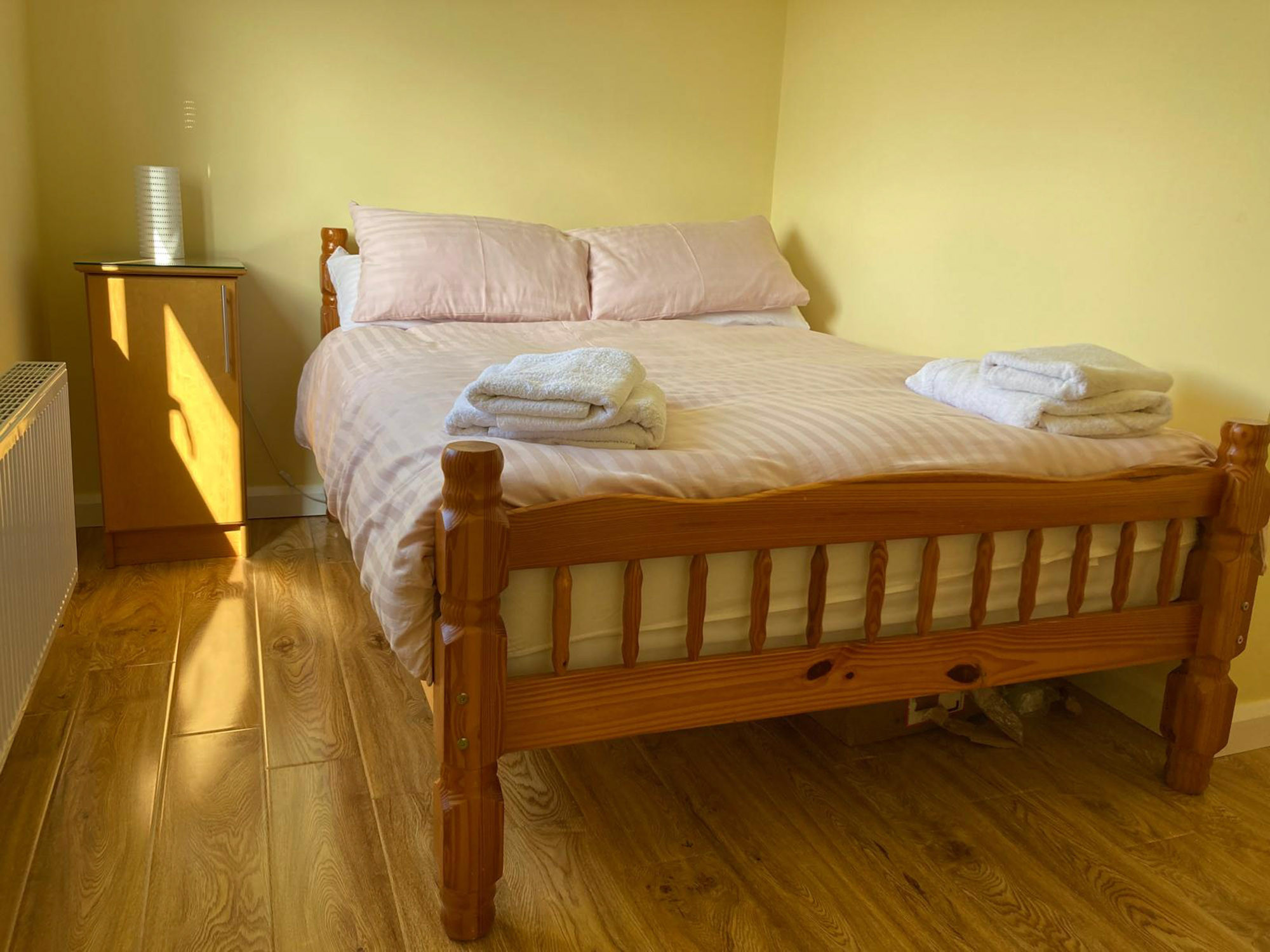 CladdaghduffHolidayCabinRef485-9