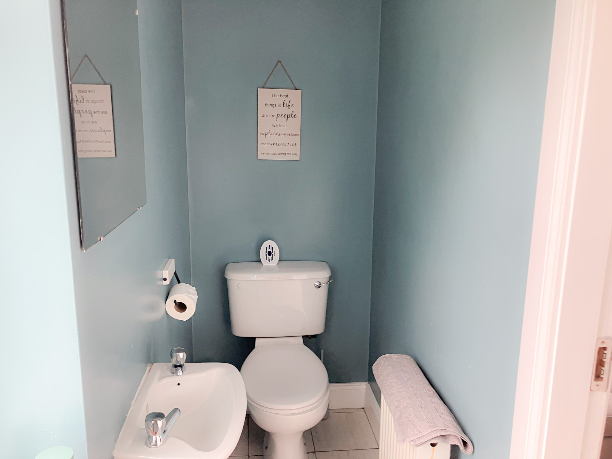 CarrauntoohilViewRetreatKillarneyBathroom