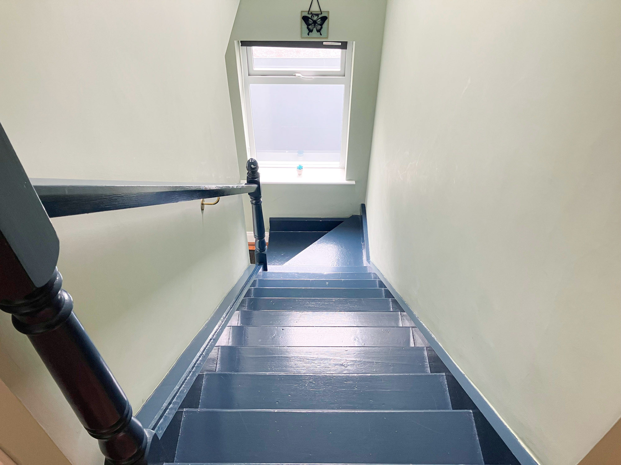 CarrauntoohilViewRetreatKillarneyHallway